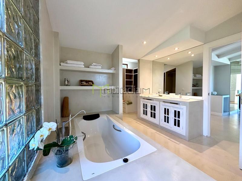 Foto 448ac2da-6df9-458a-8248-479b067ef2e6. Chalet en lugar buceleiras 56 en Bugallido Ames