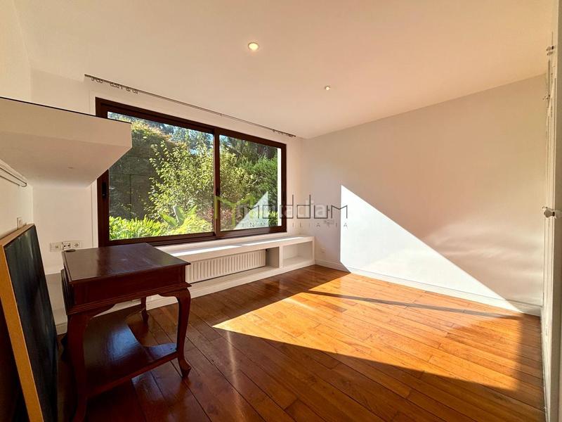 Foto a20eb3eb-86f8-4f8c-9a24-30aff5bd2070. Chalet en lugar buceleiras 56 en Bugallido Ames