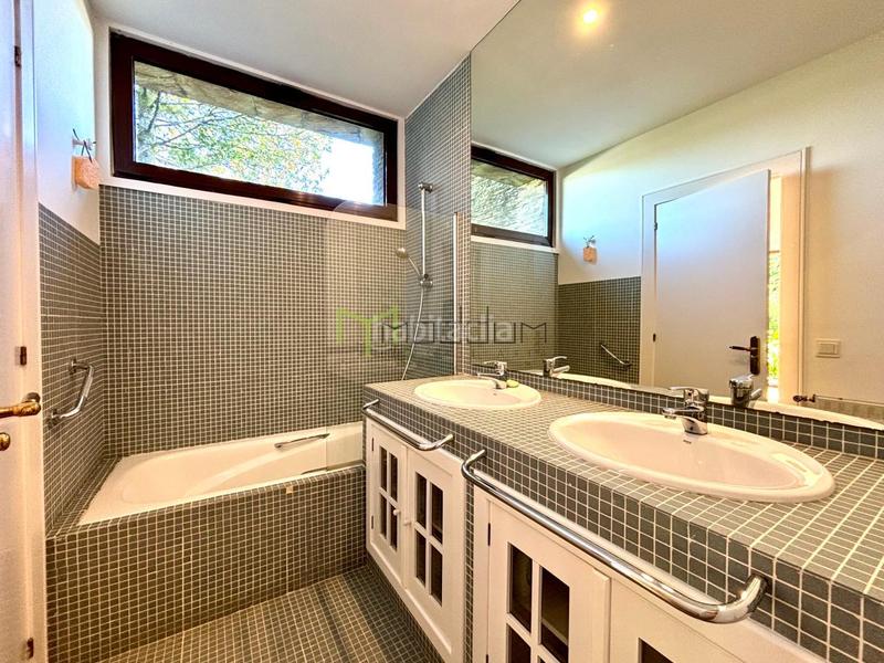 Foto 98183343-0afc-428f-ae2a-c66dba2a0868. Chalet dans lugar buceleiras 56 dans Bugallido Ames