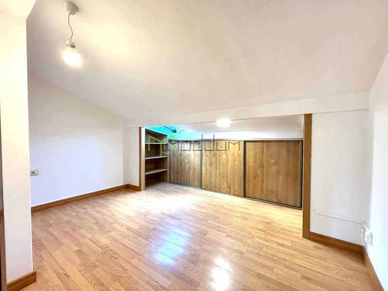 Foto 8d809866-08d0-4cb7-925f-9665b0ca2f57. Affitto appartamento in Campus Norte - San Caetano Santiago de Compostela