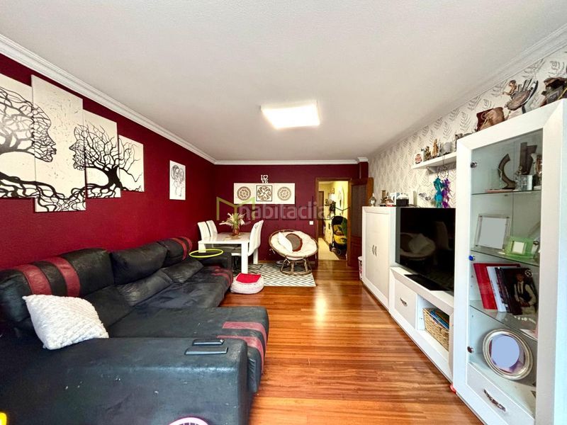 Foto 3a12a80c-a987-42df-8b29-d5e8f9fd3f23. Flat with heating parking in O Milladoiro Ames