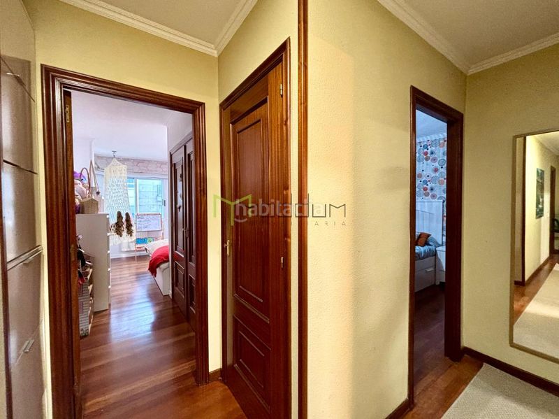 Foto 7e0c095f-e84a-435f-ab66-b24ec7ccbbbd. Flat with heating parking in O Milladoiro Ames