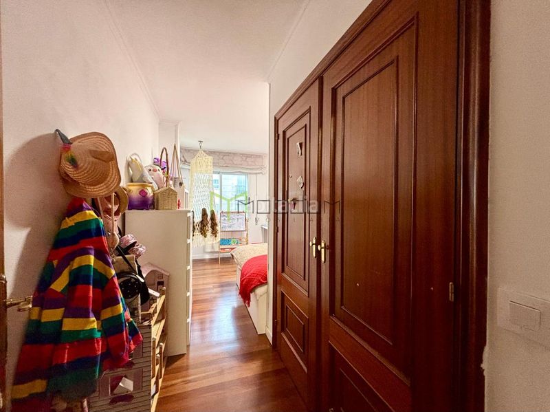 Foto 9201e992-685e-4652-85b5-c8031647324d. Flat with heating parking in O Milladoiro Ames