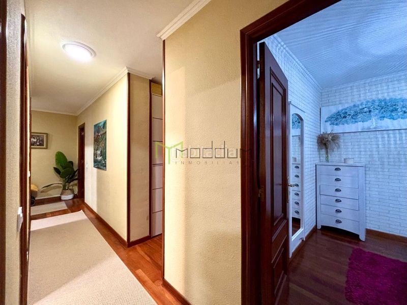 Foto 97fdd401-84dc-4631-8b27-fe6ca4e32c3c. Flat with heating parking in O Milladoiro Ames