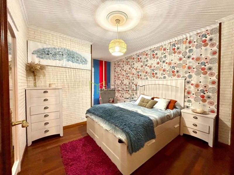 Foto a833dad8-bd7e-4a39-b70e-fb3c100a25f8. Flat with heating parking in O Milladoiro Ames