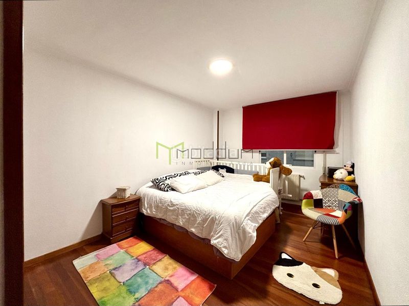 Foto d12cfa3c-3307-46af-afd4-d3883a3fa035. Flat with heating parking in O Milladoiro Ames