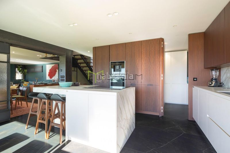 Foto b4d2c83a-e0c3-4108-a659-7a15f340e19c. Casa amb calefacció aparcament a Bueu