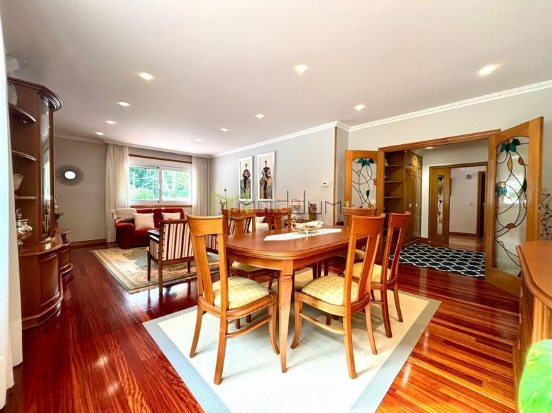 Foto 08d55327-2b4a-4d1a-900b-414325e561be. Casa amb calefacció aparcament a Bertamirans Ames