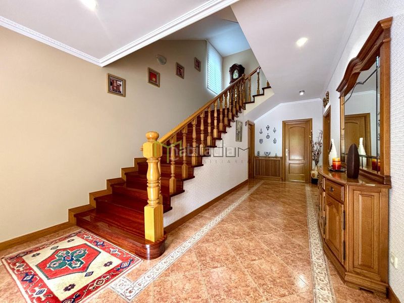 Foto 2492f0a3-d5c6-4e5d-922d-8be2f2198ab3. Casa amb calefacció aparcament a Bertamirans Ames