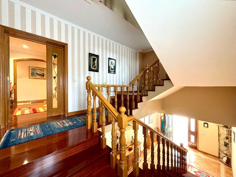 Foto 369cdb21-2612-4c98-993c-5d05741b9429. Casa amb calefacció aparcament a Bertamirans Ames