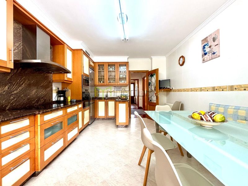 Foto 475fee69-e561-47fc-90e0-f5ab3c8b0508. Casa amb calefacció aparcament a Bertamirans Ames