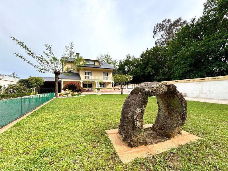 Foto 5528133f-56db-4262-8c12-f8db7c1da435. Casa amb calefacció aparcament a Bertamirans Ames