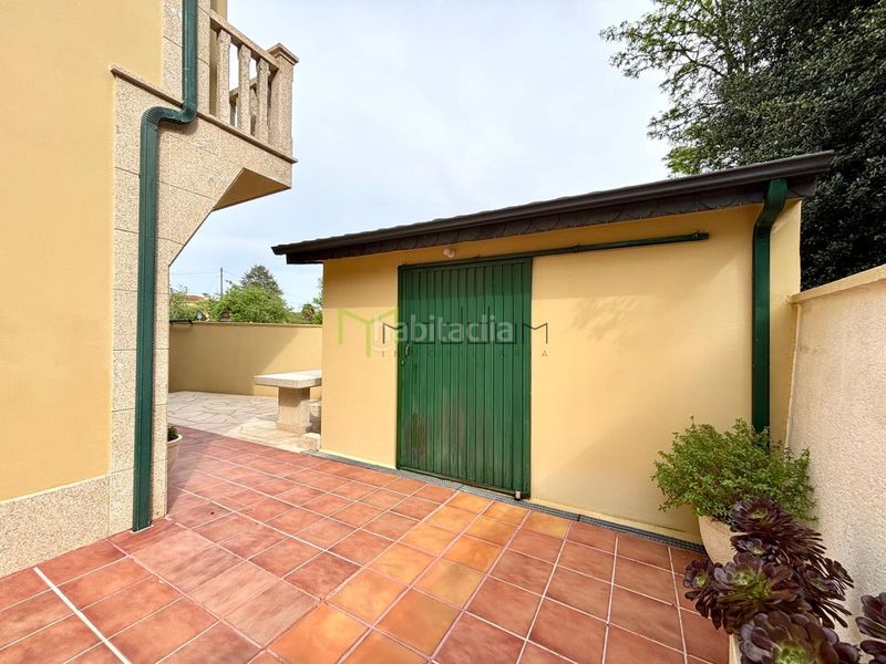 Foto 8433c8f8-8ce7-4311-a464-cd6f450601e0. Casa amb calefacció aparcament a Bertamirans Ames