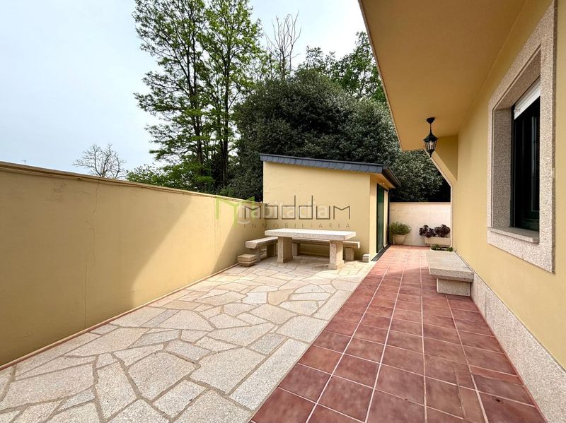 Foto 8ab8f693-d2b1-4564-8710-15c644879fd4. Casa amb calefacció aparcament a Bertamirans Ames