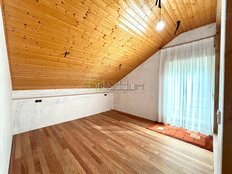 Foto a42b9e1e-7602-4b0f-9378-04a1c02e52e2. Casa amb calefacció aparcament a Bertamirans Ames