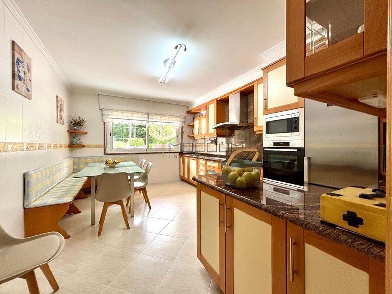 Foto aa56ee38-c2fd-43a2-942b-dd89913e3674. Casa amb calefacció aparcament a Bertamirans Ames