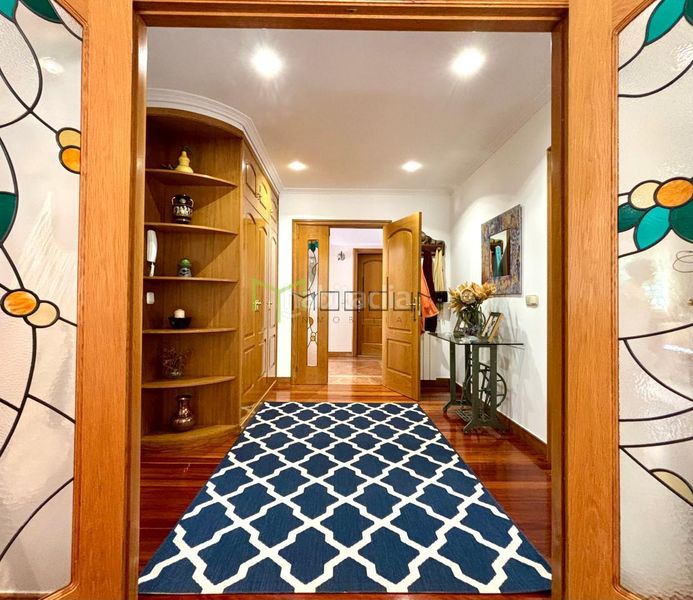 Foto b1dcac56-6949-460e-aed0-6f15a4e3f5e6. Casa amb calefacció aparcament a Bertamirans Ames