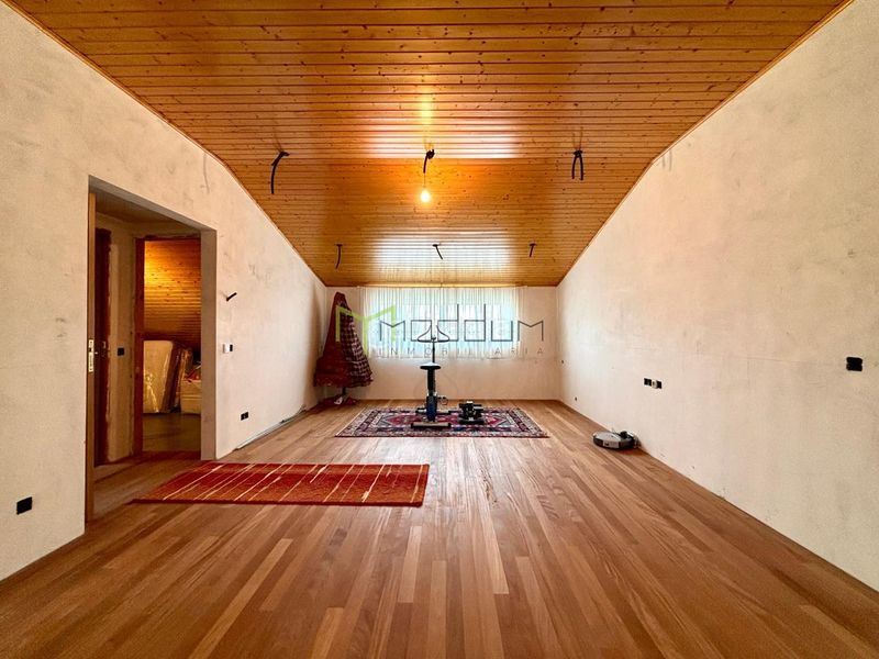 Foto ea62eb4f-9978-4e21-a232-3dd72a2e0c9a. Casa amb calefacció aparcament a Bertamirans Ames