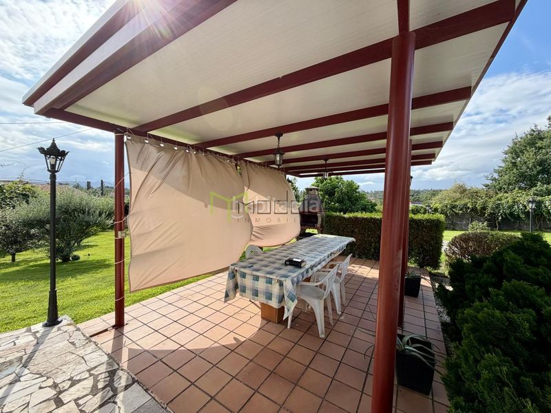 Foto 77de4426-1b45-45e1-b7ab-d84cba90b50b. Casa a lugar pedreira 76 a Teo