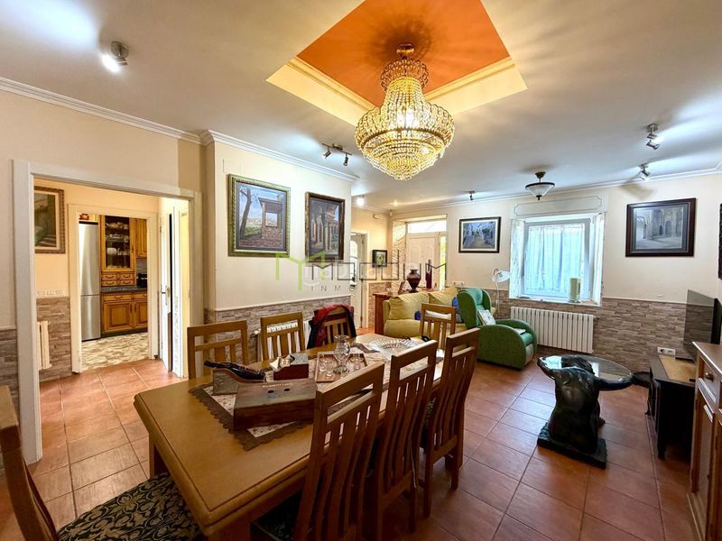 Foto c24b4d40-b61f-4212-8832-7b513e45347d. Casa en lugar pedreira 76 en Teo