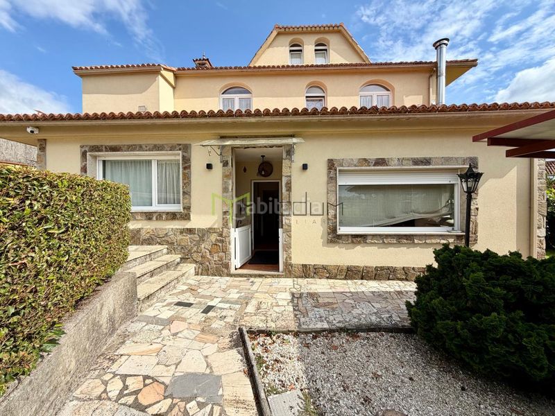 Foto db5f09e7-72fa-4aa3-ac31-b8c47c8dcb8f. Casa en lugar pedreira 76 en Teo
