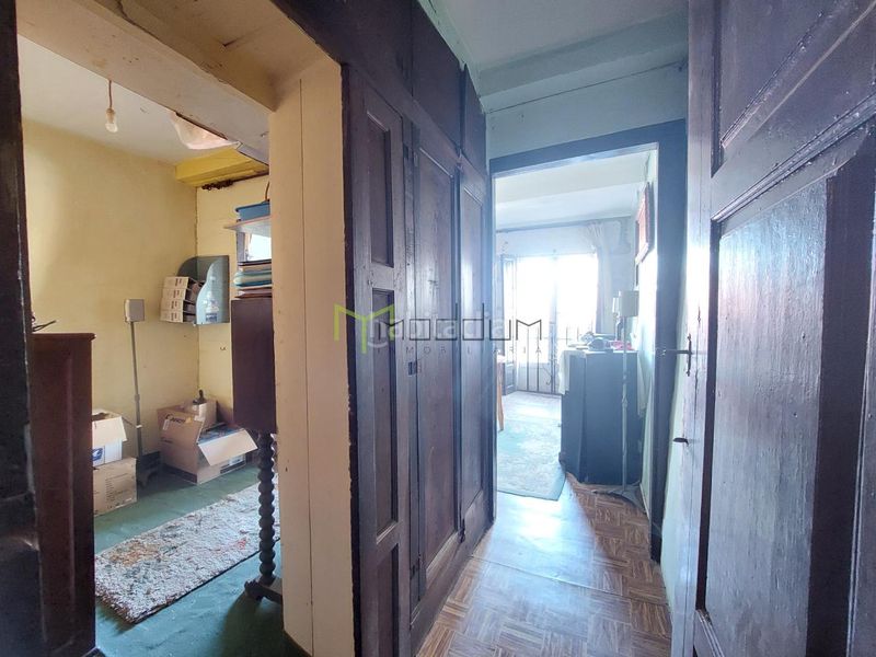 Foto db145a76-7a76-4909-8a42-8dc2236f73d5. Casa amb calefacció a Casco Histórico Santiago de Compostela