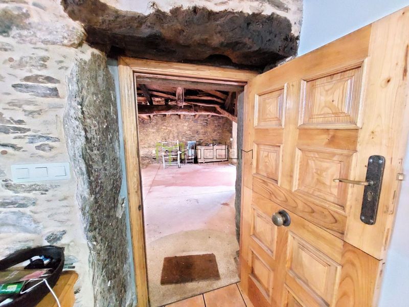 Foto 4a83fd69-c789-4364-addd-05025d33015a. Casa amb calefacció aparcament a Pino (O)