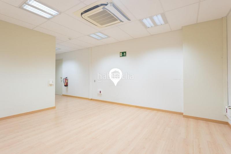Foto b87efa4f-92a5-4d9c-add8-1632676852bc. Local comercial a Centre Mataró