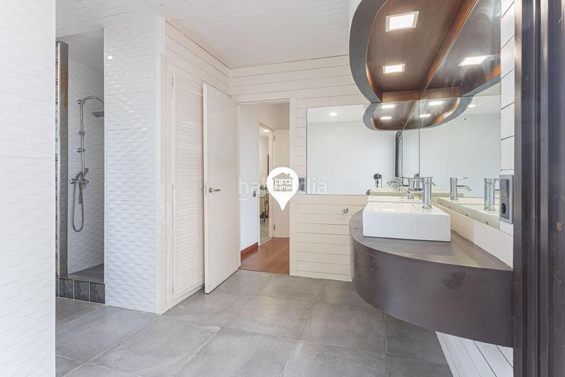 Foto 46ba271c-8a75-4379-9e48-8d7bab8569e5. Chalet avec chauffage parking piscine dans Urbanitzacions Mataró