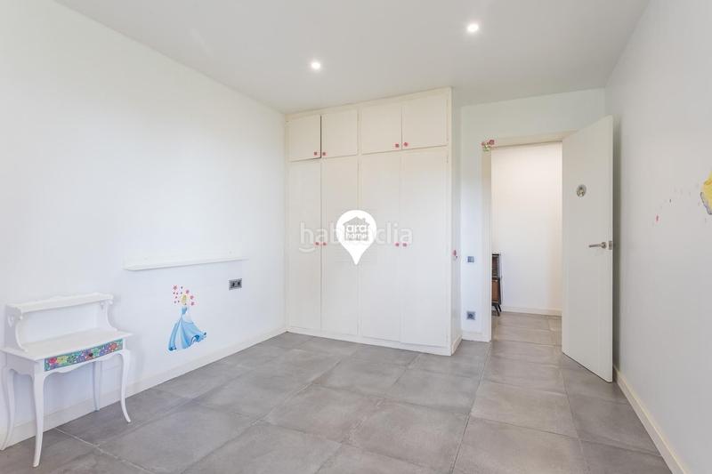 Foto b14696fb-0290-42e5-9256-b6c06a44dbf2. Chalet avec chauffage parking piscine dans Urbanitzacions Mataró