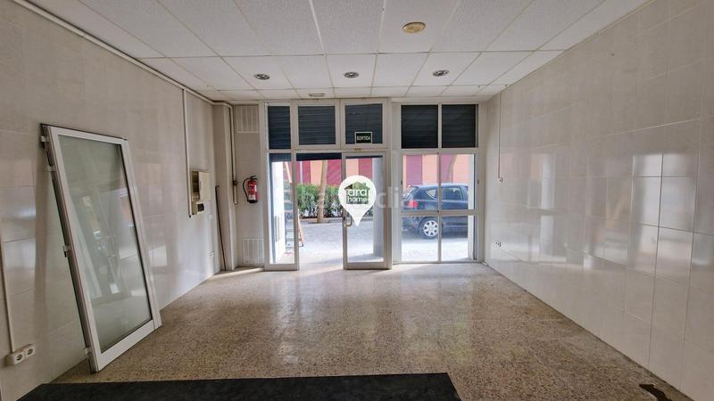 Foto b854be1a-9f94-4ad1-90ec-189c16bcec69. Local comercial a Cerdanyola Nord Mataró