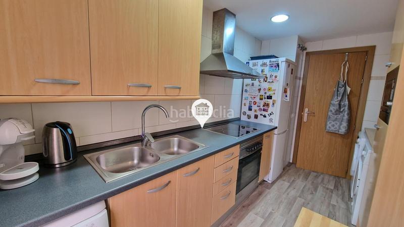 Foto be5d3e85-0c34-4534-8409-298082e6d25f. Flat with heating parking in Centre Mataró