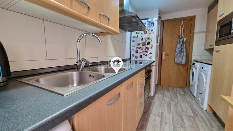 Foto d3b1504d-95a3-4452-8a75-4180ccc78f9e. Flat with heating parking in Centre Mataró