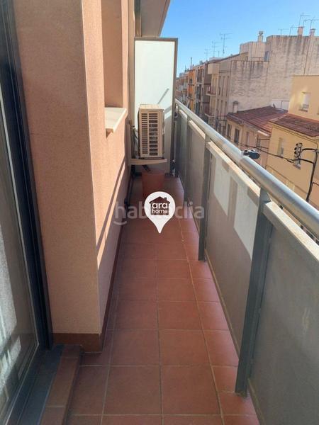 Foto f90b8958-b2ce-4cfd-9787-d1d89fda159f. Flat with heating parking in Centre Mataró