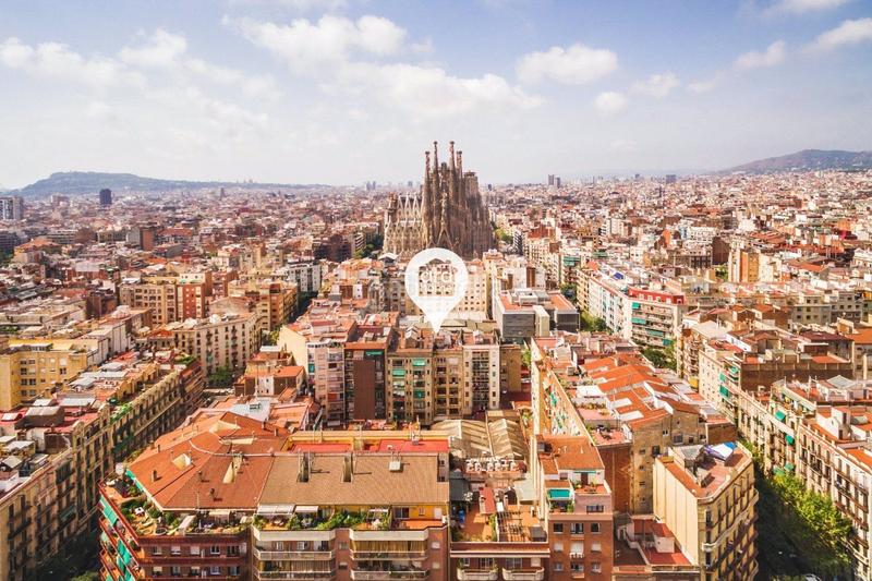 Foto fa41e8e1-5dcf-43fa-82e0-35eeabaf6b52. Alquiler parking coche plaza de parquing! en Fort Pienc Barcelona