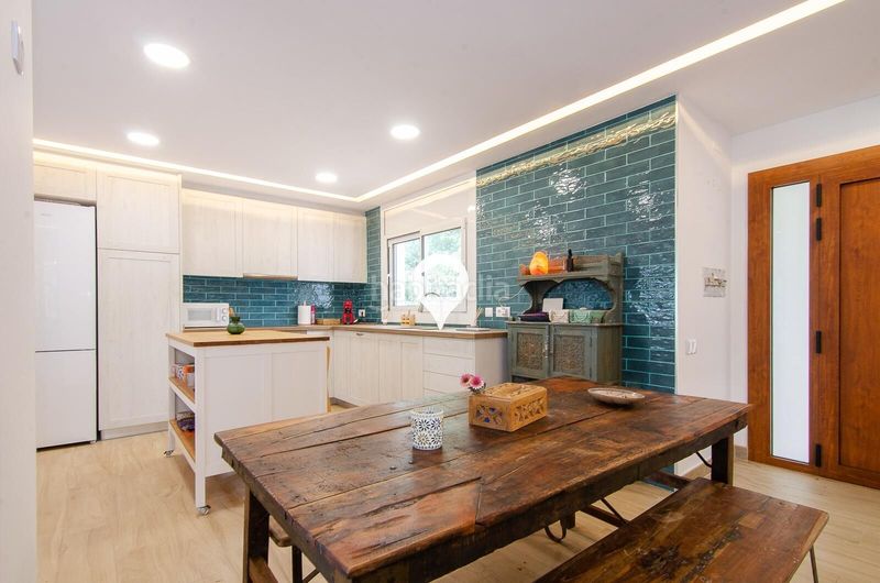 Foto f17d3e4b-e483-4e45-a885-6d2d8408048d. Masia a Urbanitzacions Argentona