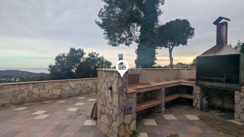Foto 4a7bcf01-0c47-40b1-906f-0f2156ee72f2. Xalet amb aparcament piscina a Sant Cebrià de Vallalta