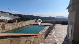 Chalet  Calle vinyes. Vistas que te dejan kao!