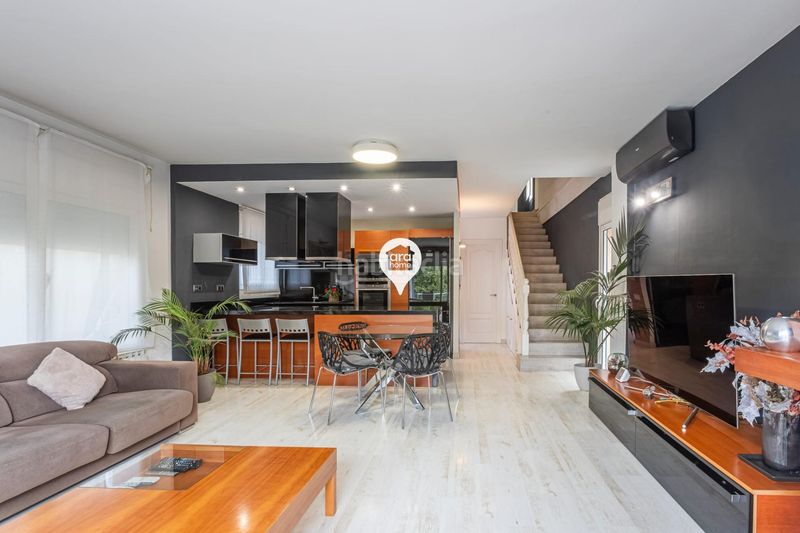 Foto ac6e9471-8ab5-4ed4-936f-5999e44a2ab7. Xalet amb aparcament piscina a Dosrius poble Dosrius