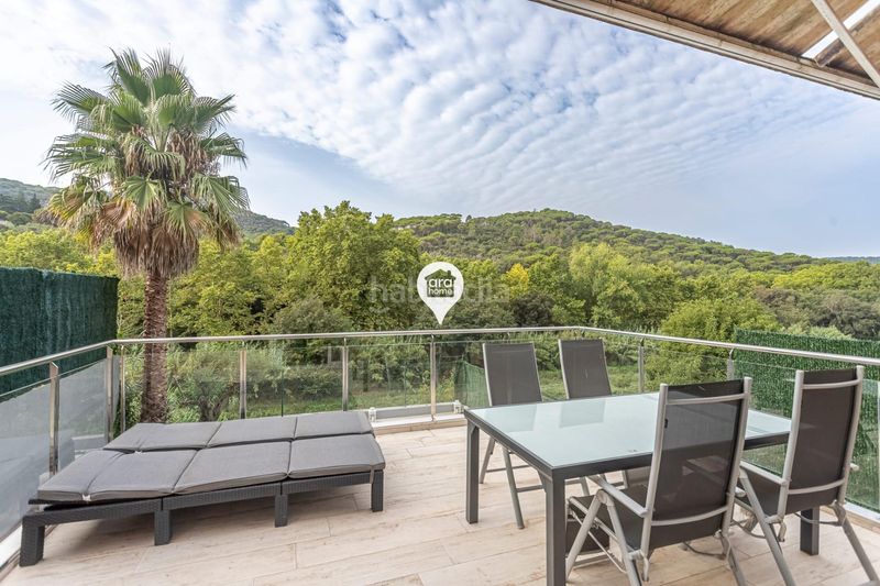 Foto ad13c662-bf15-42de-8adb-20f4a5a1627e. Xalet amb aparcament piscina a Dosrius poble Dosrius