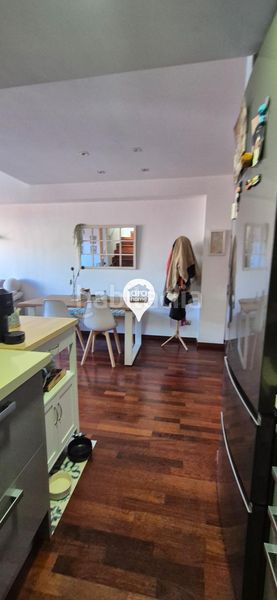 Foto 4256c7b5-19cf-4fa2-9119-73c7d1b68c3d. Àtic amb calefacció a Centre Mataró