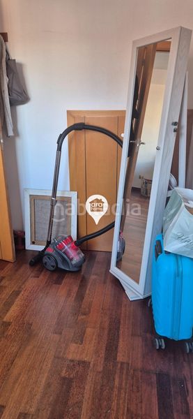 Foto 7eaa0bd1-2fcf-42c2-b5a0-d2d582749a5e. Àtic amb calefacció a Centre Mataró