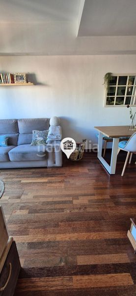 Foto 97d529c2-25b0-48b0-8bd2-9febb4cc20da. Àtic amb calefacció a Centre Mataró