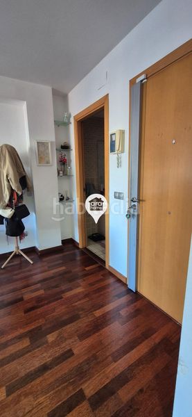 Foto b664cd20-cc9b-45a2-bf99-620b3cdc306d. Àtic amb calefacció a Centre Mataró