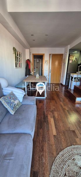 Foto f31b6ee4-c3f4-400b-8d0a-c44c312793ba. Àtic amb calefacció a Centre Mataró