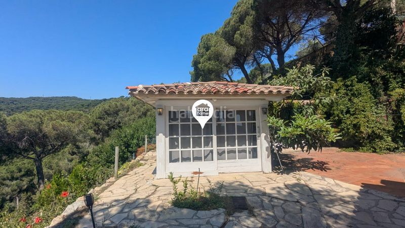 Foto f54fc848-719d-4350-8899-58aacbca8ae7. Xalet amb aparcament piscina a El Mirador-La Cornisa Sant Andreu de Llavaneres