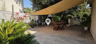 Chalet in Urbanitzacions. Doble vivienda impecable en argentona