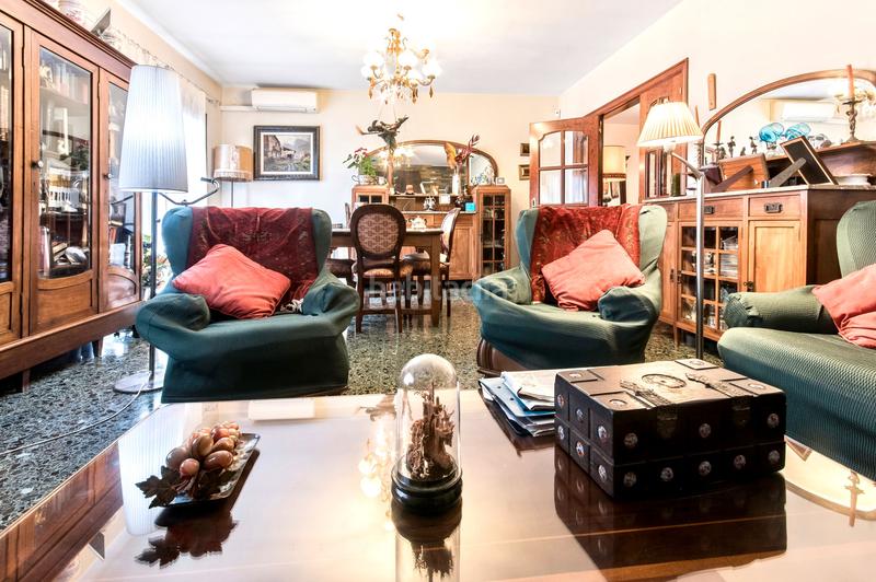 Foto 7d2e43da-8477-475b-89d4-052a92183935. Chalet avec cheminée chauffage parking dans Sector Est Premià de Mar