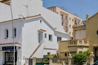 Casa  Carrer de llevant. Novetat