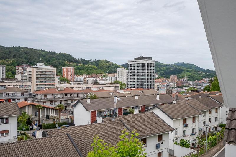 Foto 1571cdad-b182-4ce4-88cb-969c78c926da. Chalet en Miracruz Donostia - San Sebastián
